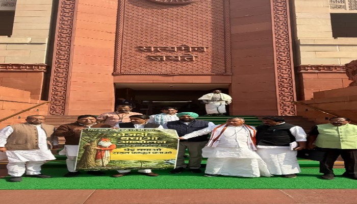 खेजड़ी जैसे गंभीर मुद्दे पर संसद में चर्चा से सरकार का बचना दुर्भाग्यपूर्णः कुलदीप इंदौरा