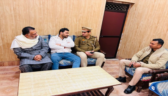 Police Arrest Congress Leader : कांग्रेस प्रदेश सचिव मनी कपूर को पुलिस ने किया हाउस अरेस्ट, भाजपा पर लोकतंत्र के हनन का आरोप