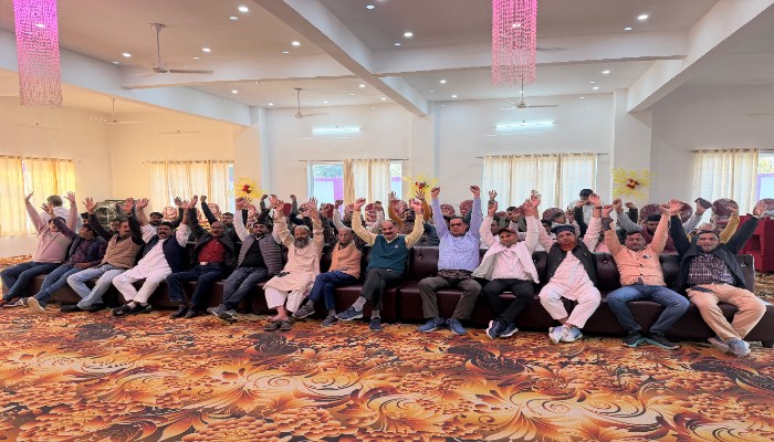 कार्यकारिणी एवं संघर्ष समिति की समीक्षा बैठक संपन्न, रूपरेखा पर हुई चर्चा