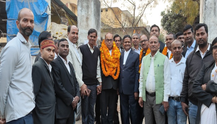 Duddhi Bar Association Election : सांस रोक देने वाले मुकाबले में कुलभूषण पाण्डेय बने अध्यक्ष, मात्र एक वोट से पलटी बाजी