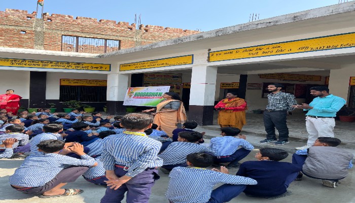 ग्रीन फ्यूचर कलेक्टिव ने कूड़ाधन कार्यशाला का आयोजन, छात्रों को किया जागरूक