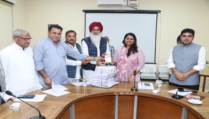 Rajasthan SIR Update:जिला निर्वाचन अधिकारी ने दी मतदाता सूची में नाम जुड़वाने और संशोधन की जानकारी