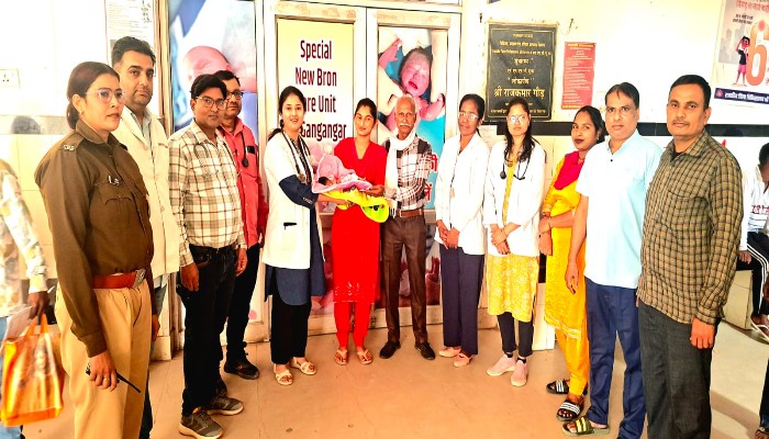 राजकीय मेडिकल कॉलेज की टीम ने 600 ग्राम के शिशु को बचाकर पेश की मिसाल