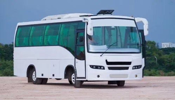 झांसी न्यूज परिवाहन विभाग का निजी बस ऑपरेटरों पर एक्शन