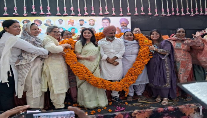 महिला कांग्रेस का भव्य नारी न्याय सम्मेलन आयोजित, प्रदेशाध्यक्ष सारिका सिंह का हुआ स्वागत