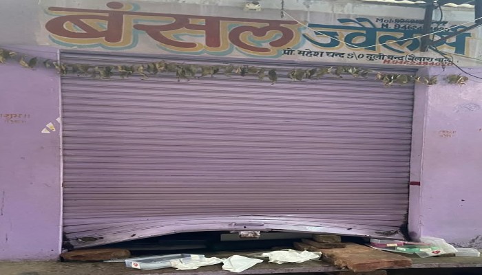 नदबई में सर्राफा दुकान पर चोरी, 10 लाख की चांदी के जेवरात ले उड़े अज्ञात चोर