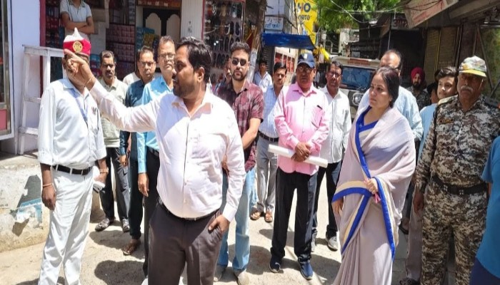 दुर्गा मंदिर कॉरिडोर: 3 दिन का अल्टीमेटम, नहीं हटाया अतिक्रमण तो चलेगा बुलडोजर