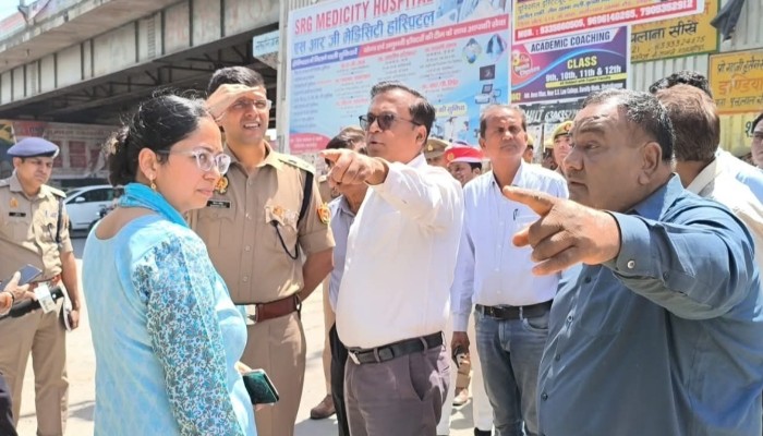 Shahjahanpur: चौड़ीकरण कार्य में तेजी लाने के निर्देश, डीएम ने किया निरीक्षण