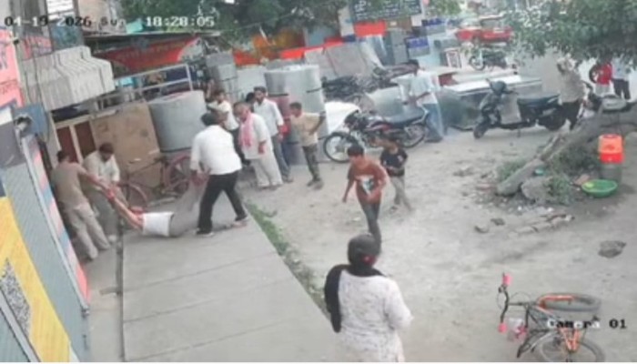 Pilibhi: संपत्ति विवाद ने लिया हिंसक रूप, दबंगों ने युवक को पीटा, CCTV वीडियो वायरल
