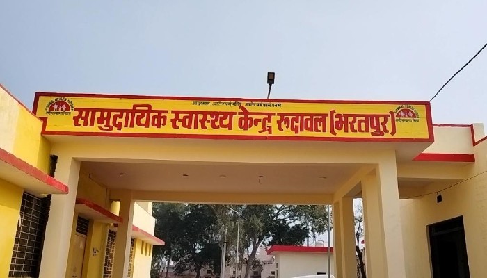 राजपुरा गांव में पानी से भरे गड्ढे में डूबने से युवक की मौत
