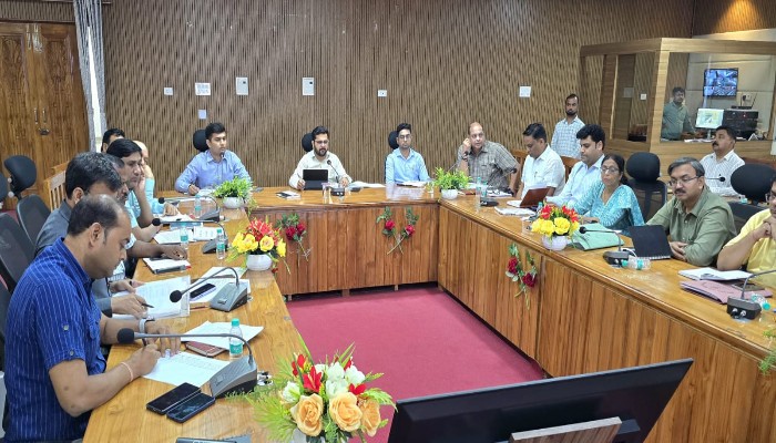 झांसी में संभावित बाढ़ को लेकर प्रशासन अलर्ट, 40 बाढ़ चौकियों पर विशेष तैयारियां