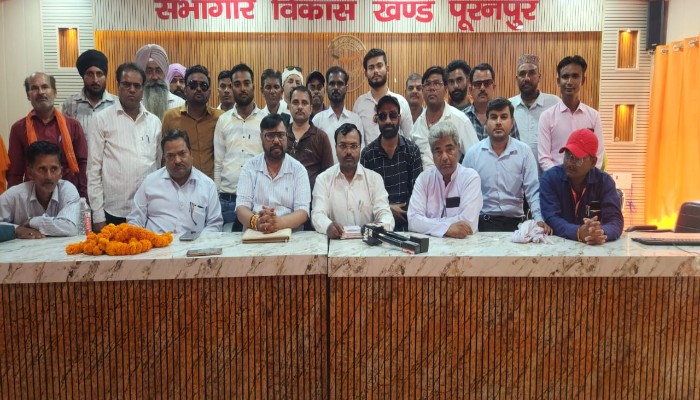 पत्रकारों के उत्पीड़न के खिलाफ AIPJA की हुंकार, पूरनपुर में हुई अहम बैठक