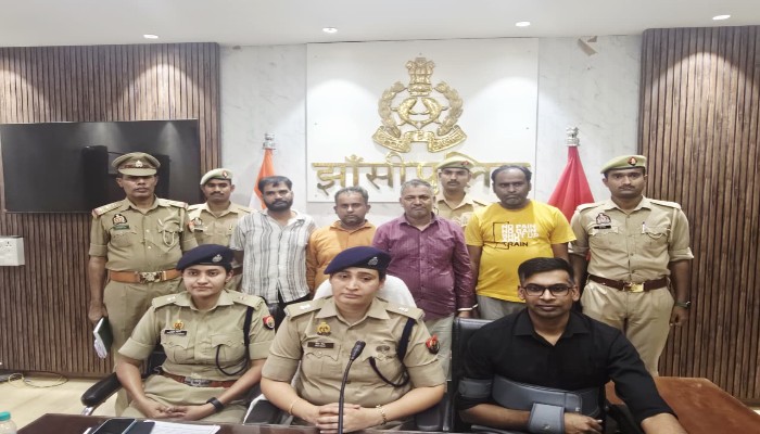 ऑनलाइन सट्टेबाजी गिरोह पर पुलिस की बड़ी कार्रवाई, 4 गिरफ्तार, सरगना प्रेम खटीक फरार