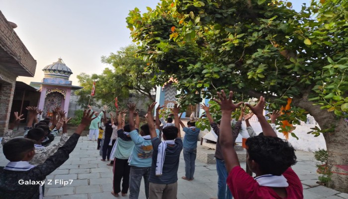 Anuvrat Personality Development Camp : शाहपुरा में युवाओं का महाकुंभ: खेल, फिटनेस और संस्कारों की त्रिवेणी से चमकेगा बच्चों का भविष्य, मुनि श्री ने दिया कामयाबी का गुप्त मंत्र!