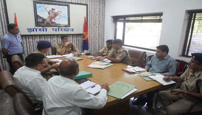 ​​​​​​​यूपी पुलिस का महा-ऐक्शन प्लान: अपराधियों की संपत्ति कुर्क करने और माफियाओं को कुचलने का अल्टीमेटम!