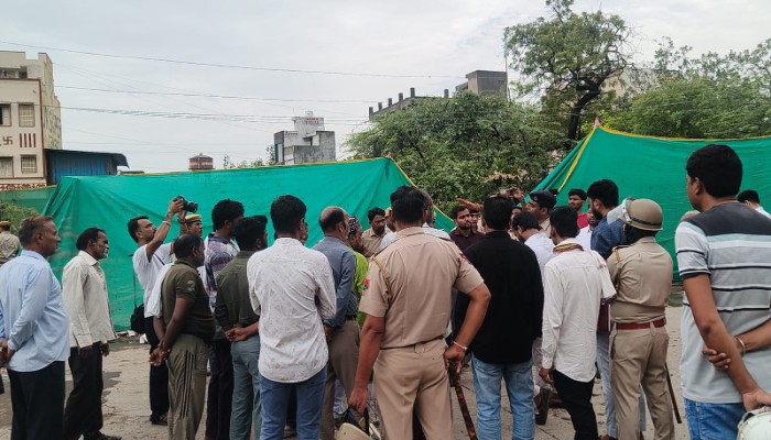 शाहपुरा में वक्फ ट्रिब्यूनल के आदेश पर बड़ी कार्रवाई, विवादित भूमि से हटाए अतिक्रमण, कथित मजारें भी ध्वस्त