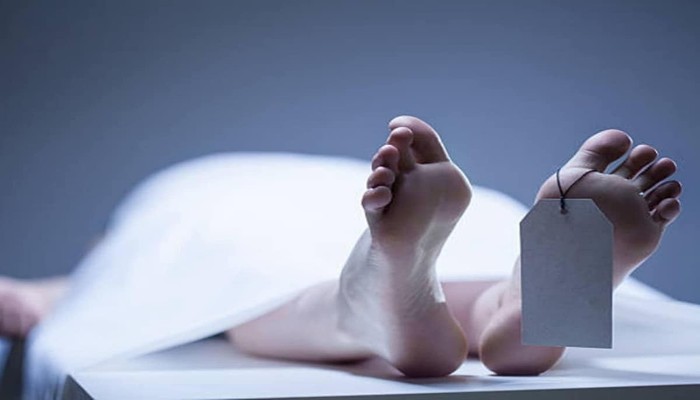 झांसी मेडिकल कॉलेज की मोर्चरी में नए फ्रीजर और एसी स्थापित, लापरवाही पर लगेगी रोक