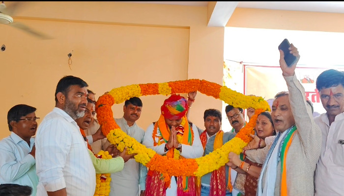 चाकसू में भाजपा नगर पालिका चुनाव कार्यालय का भव्य शुभारंभ