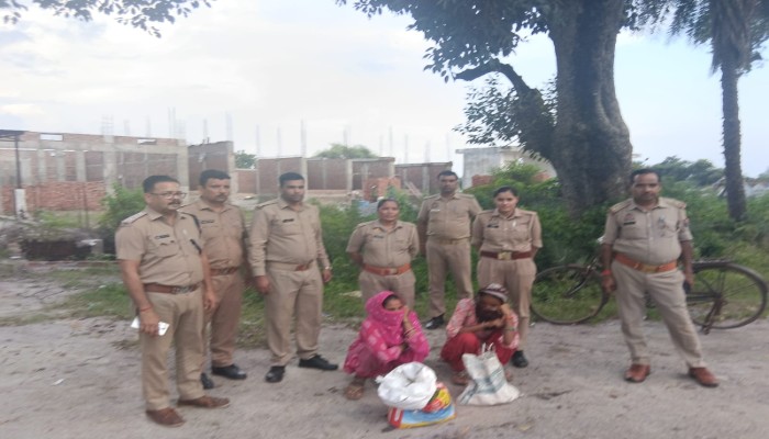 झांसी में अवैध शराब पर बड़ी कार्रवाई: 340 लीटर शराब बरामद और 1800 किलो लहन नष्ट