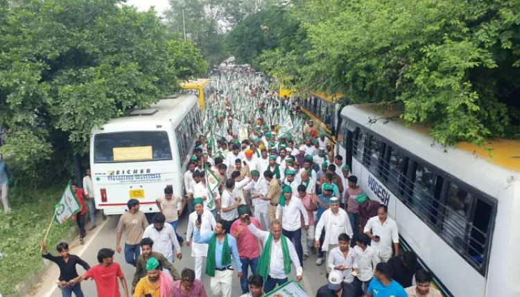 Farmer Protest: तीनों अथॉरिटी के खिलाफ महापंचायत का ऐलान