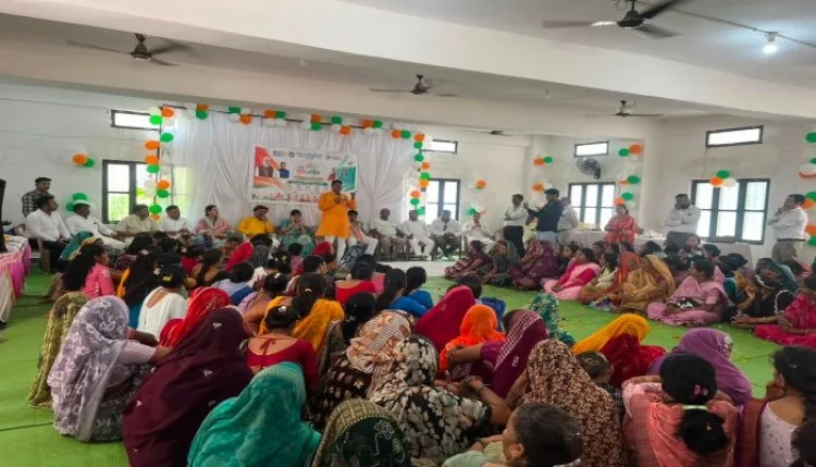 खेलों में महिलाओं ने दिखाई हुनर, आत्मनिभर बनने का संकल्प लिया