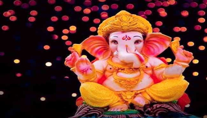 4 फरवरी का पंचांग : फाल्गुन कृष्ण की तृतीया तिथि, जानें शुभ मुहूर्त और राहुकाल