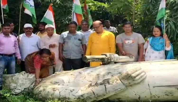 कोलकाता: नेहरू जी की प्रतिमा हटाने पर कांग्रेस आगबबूला, भाजपा ने दी सफाई