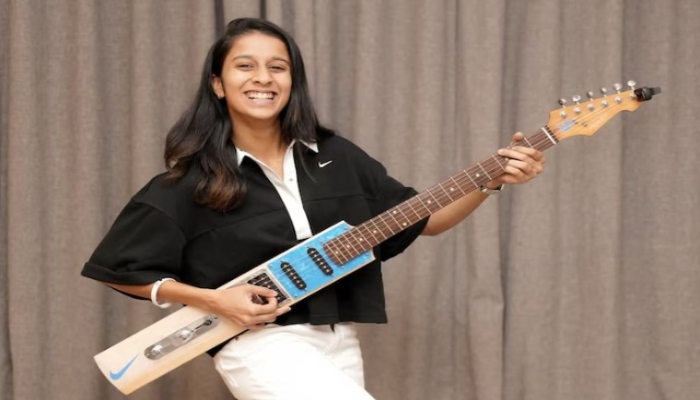 ‘बैट-आर’ की धुन पर दोस्ती: सुनील गावस्कर का जेमिमा रोड्रिग्स को अनोखा तोहफा