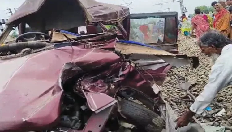 Murshidabad train accident: शुरुआती जांच में गेटमैन की लापरवाही आई सामने, तीन स्कूली बच्चों समेत चार की मौत