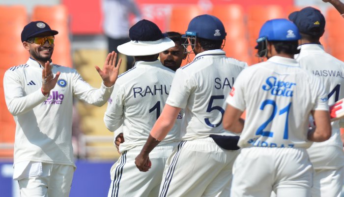 IND vs AFG: डेब्यू मैच में छाये मानव सुथार, अफगानिस्तान की आधी टीम वापस लौटी, भारत ने मैच में कसा शिकंजा