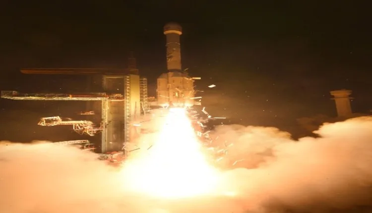 'ISRO की शानदार उपलब्धि, भारत के गर्व के पल, GSLV-F17 की सफल लॉन्चिंग
