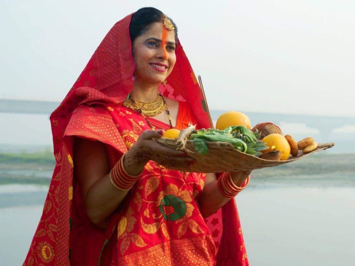 Chhath Puja 2025: छठ पूजा का  महत्व , सबसे पहले किसने की छठ पूजा