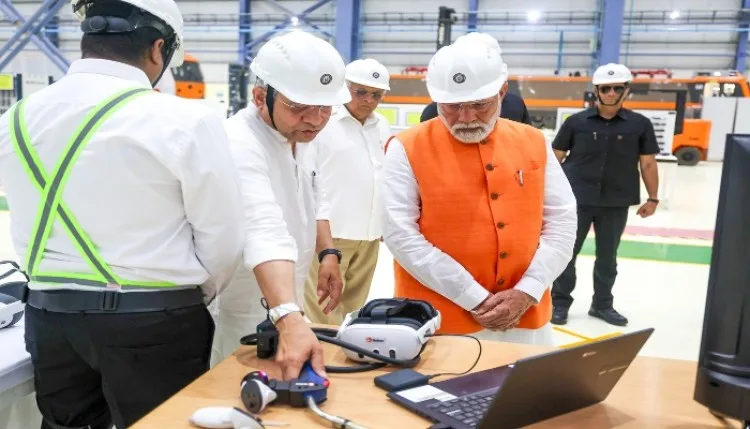 मेक इन इंडिया के 12 साल, इलेक्ट्रॉनिक्स-मोबाइल उत्पादन में उछाल