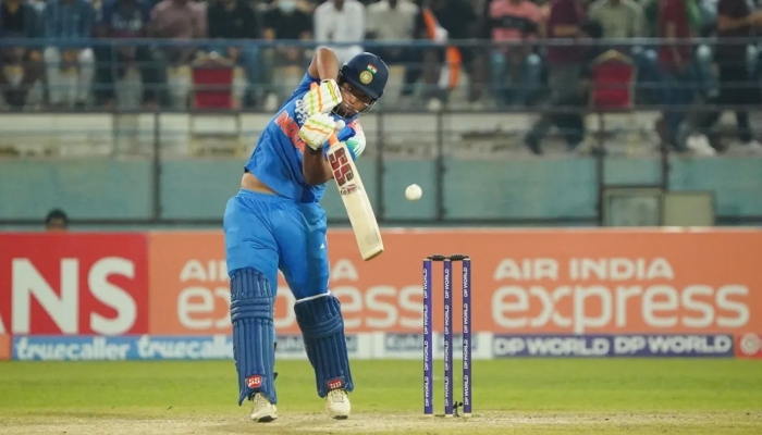 India A vs Bangladesh A Live Score : एशिया कप राइजिंग स्टार्स 2025, आउट होने से पहले सूर्यवंशी के छक्कों की बरसात, भारत A 195 रन के लक्ष्य का पीछा करते हुए मजबूत स्थिति में