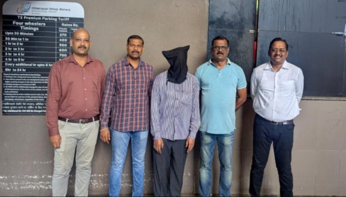 Terror Threat: मुंबई ट्रैफिक पुलिस को धमकी भरा मैसेज भेजने वाला आरोपी नोएडा से गिरफ्तार
