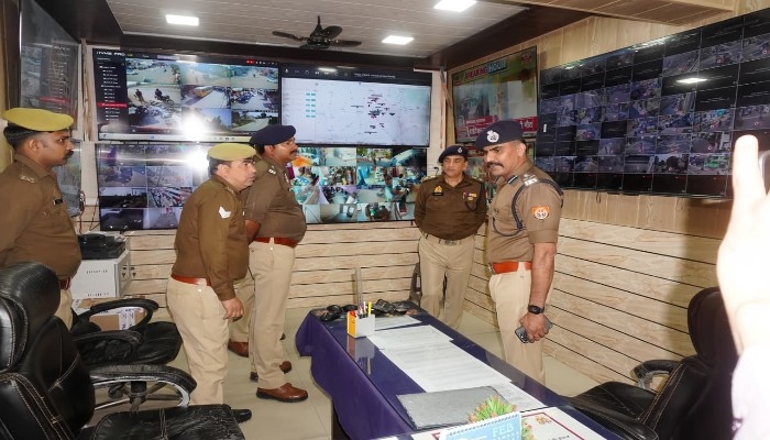 DIG Inspection Rampur : डीआईजी मुनिराज ने रामपुर जिले में पुलिस कंट्रोल रूम, पुलिस कार्यालय और LIU का निरीक्षण किया