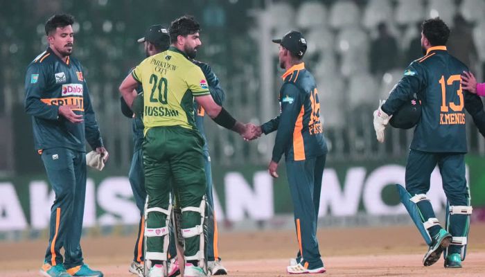 Sri Lanka vs Pakistan: पाकिस्तान ने जीती त्रिकोणीय टी20 सीरीज, फाइनल में श्रीलंका को 6 विकेट से दी शिकस्त