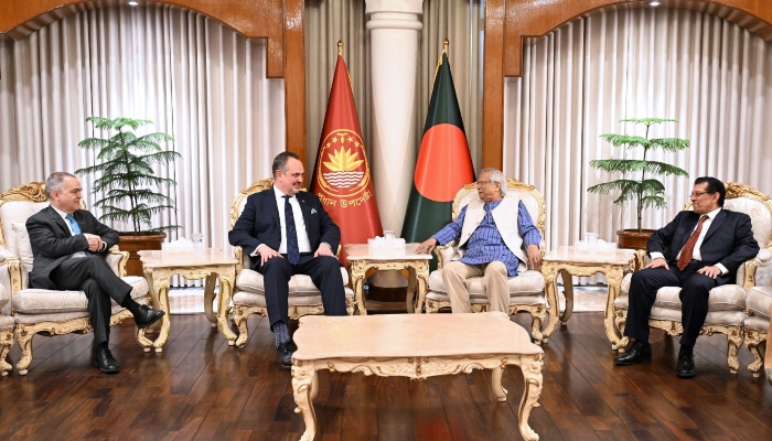 चुनाव से पहले बांग्लादेश में हिंसा का उबाल, अमेरिकी दूतावास ने जारी किया सख्त सुरक्षा अलर्ट