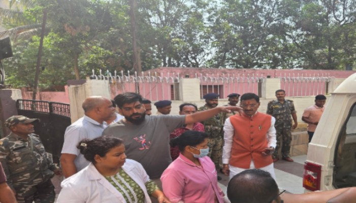 रांची में बदमाशों ने दिनदहाड़े कारोबारी पर चलाई गोली, शूटरों की तलाश जारी