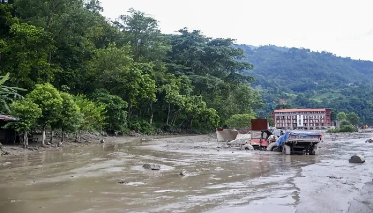 नेपाल में फंसे भारतीयों के लिए महाराष्ट्र सरकार ने जारी की हेल्पलाइन
