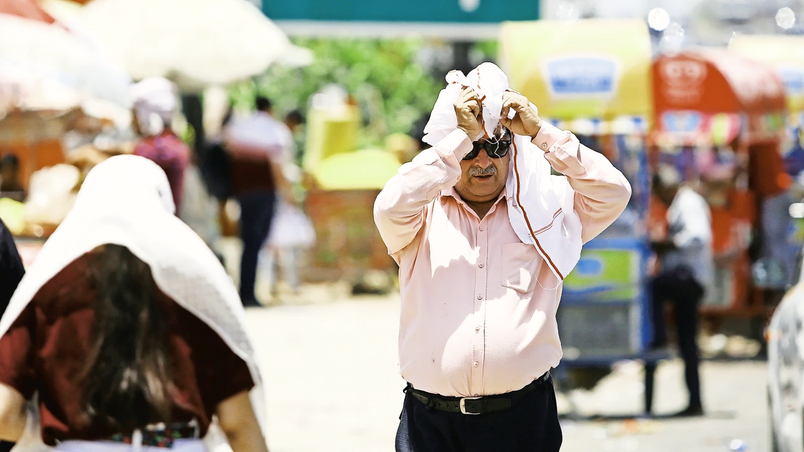 Heat Wave Alert in UP : उत्तर प्रदेश के आधे से ज्यादा हिस्से में लू का तांडव, लखनऊ समेत कई जिलों में अलर्ट जारी