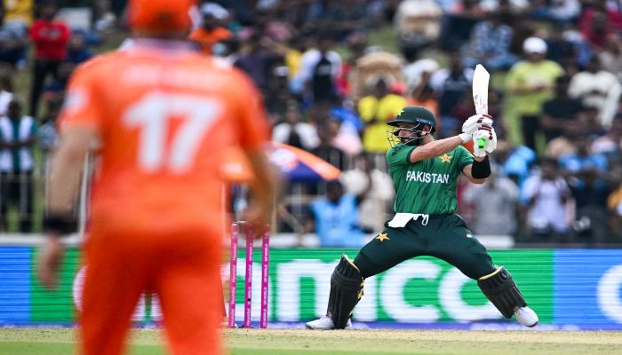 PAK vs NED:  टी20 वर्ल्ड कप का पहला मैच बड़ी मुश्किल से जीता पाकिस्तान, नौसिखिये नीदरलैंड ने छुड़ाए पसीने