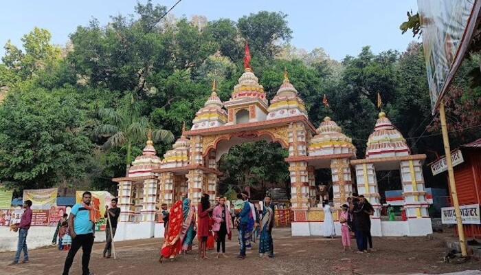 कुदरगढ़ : यहीं मां दुर्गा ने किया था असुरों का संहार, रहस्यों से भरी है ये जगह