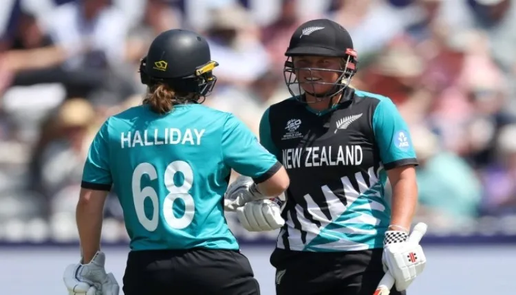 Women's T20 World Cup 2026 : 26 रन पर गिरे 3 विकेट, फिर मैदान पर आया 'शार्प-हॉलिडे' का तूफान, स्कॉटलैंड के जबड़े से छीनी ऐतिहासिक जीत!