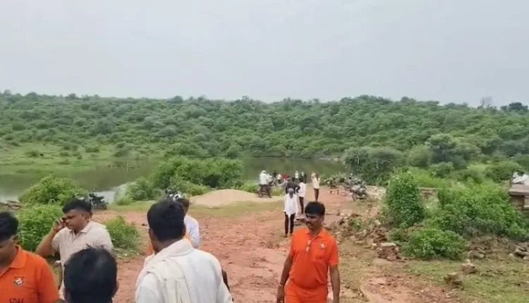 राजस्थान.धौलपुर: भाई को डूबता देख तीन बहनों ने लगा दी छलांग, सभी की मौत