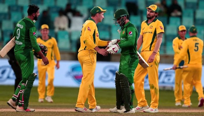 PAK vs AUS 1st T20: पाकिस्तान के खिलाफ पहले टी20 में उतरी ऑस्ट्रेलिया की नई टीम, 3 खिलाड़ियों ने किया डेब्यू