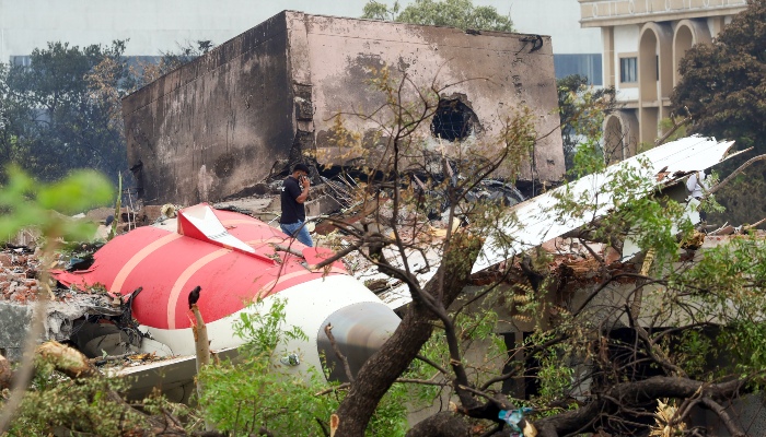 Plane Crash Report: AAIB ने एयर इंडिया विमान दुर्घटना पर सौंपी प्रारंभिक रिपोर्ट