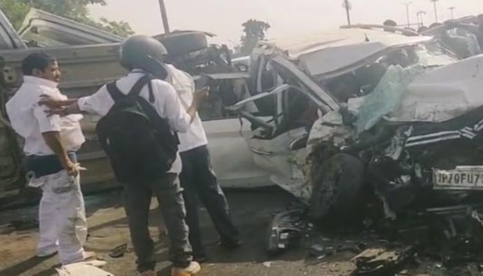प्रयागराज नैनी ब्रिज पर दो कारों में जबरदस्त टक्कर, एक ही परिवार के तीन लोगों की मौत