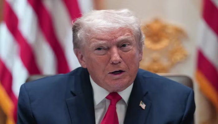 यूएस प्रेसीडेंट डोनाल्ड ट्रंप का दावा : यूक्रेन की राजधानी कीव और अन्य शहरों पर एक हफ्ते तक हमला नहीं करेगा रूस... शांति समझौते की पहल आगे बढ़ी