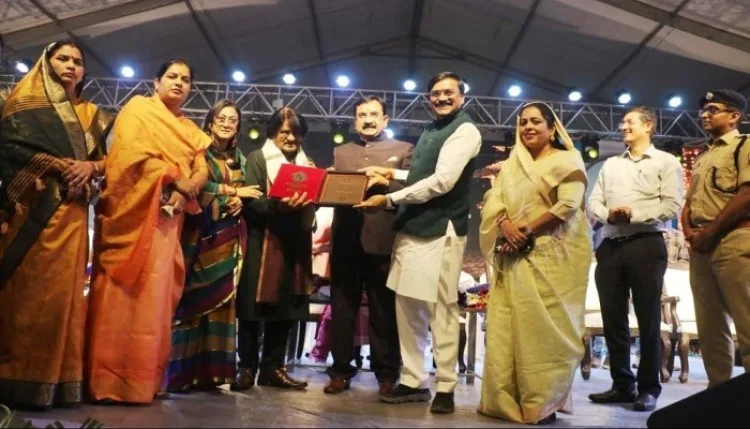 किशोर कुमार गीतों से हमारी स्मृतियों में रहेंगे मौजूद: CM मोहन यादव